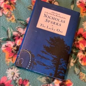 The Lucky One book by Nicholas Sparks